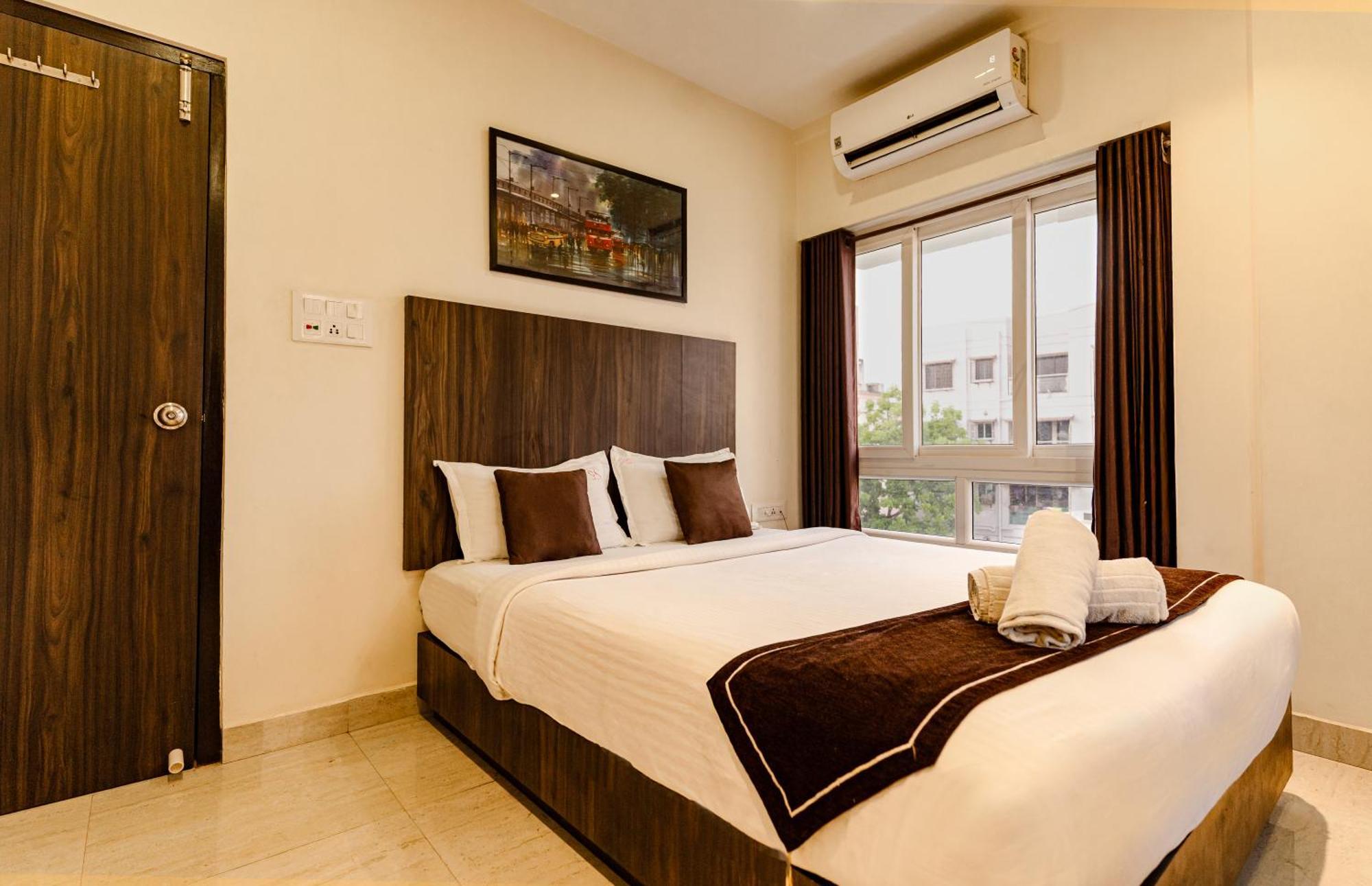 Sheldon Inn Calcutta Buitenkant foto